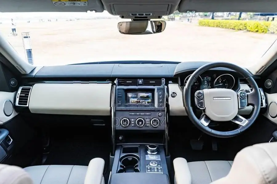 Land Rover Discovery 5 HSE DYNAMIC LUXURY 2018