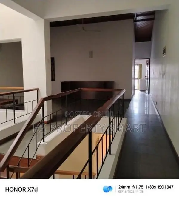 2 Story House For Sale - Colombo 5