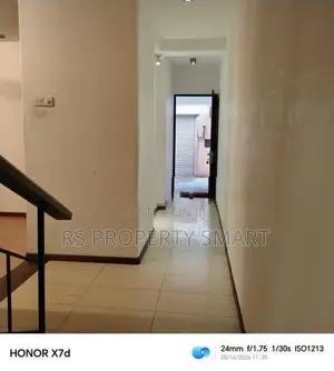 2 Story House For Sale - Colombo 5