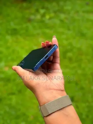 Samsung Galaxy S25 (Used)