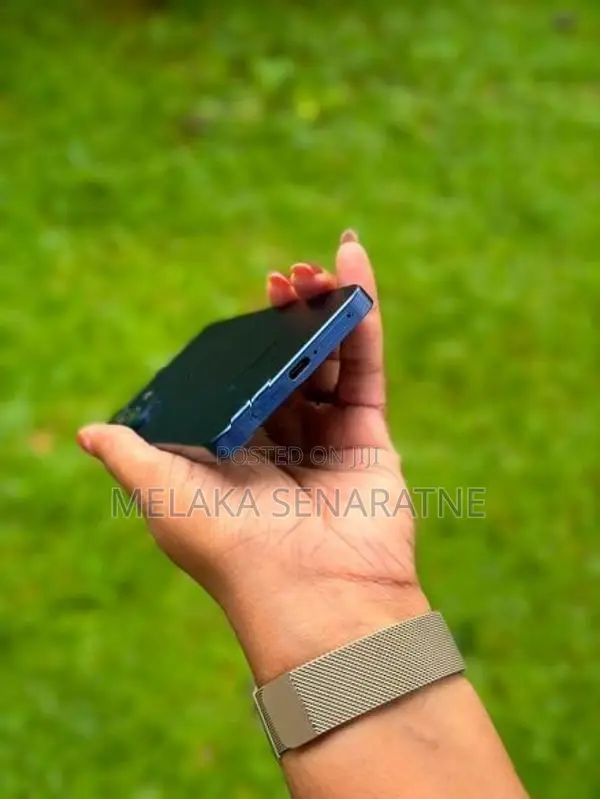 Samsung Galaxy S25 (Used)