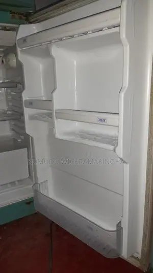 Sisil Refrigerator