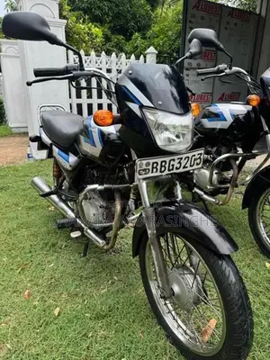 Bajaj CT100 2014