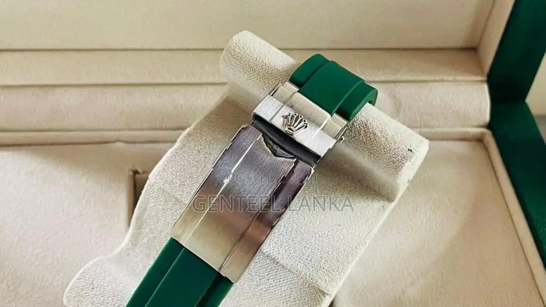 Rolex Submariner “Hulk Sporty Instantly Iconic Mens Watch
