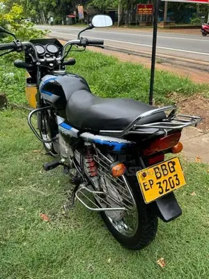 Bajaj CT100 2014