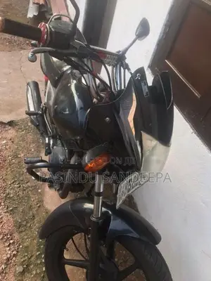 Bajaj Platina 100 2014