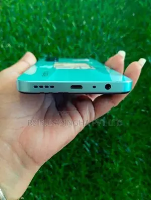 Realme C33 128GB (Used)