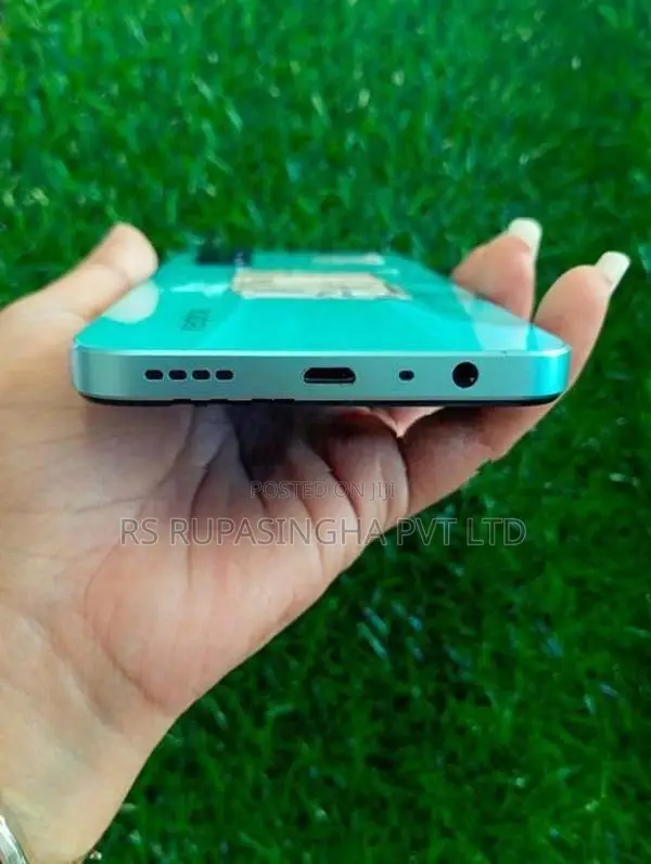 Realme C33 128GB (Used)
