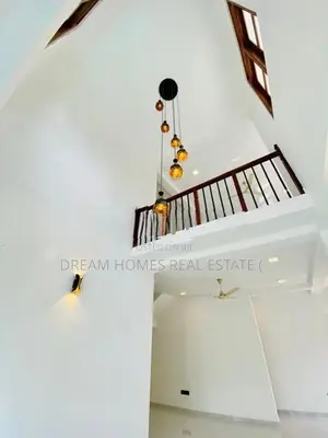 Luxury Modern House for Sale in Athurugiriya
