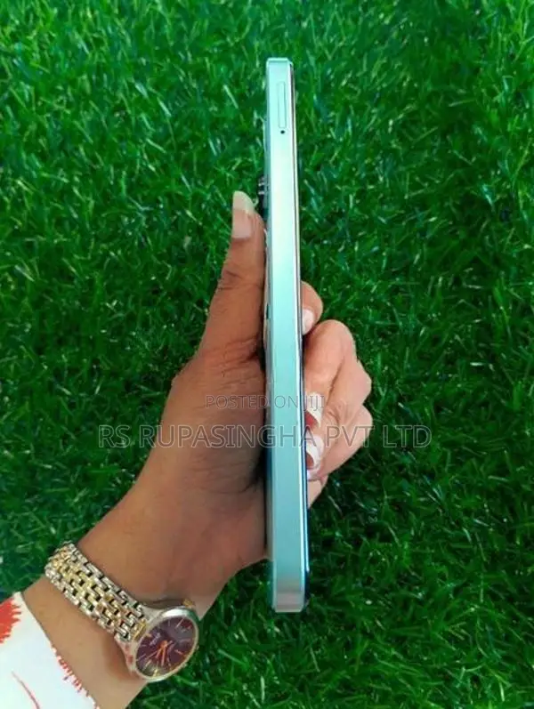 Realme C33 128GB (Used)