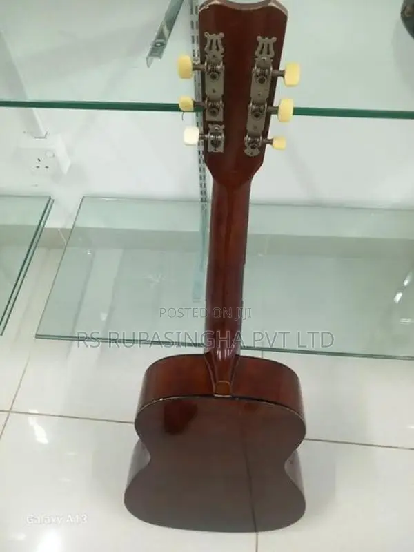 Samick Box Guitar