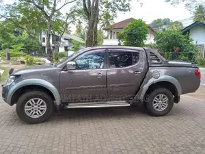 Mitsubishi Sportero 2010