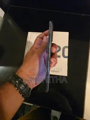 Samsung Galaxy S20FE (Used)