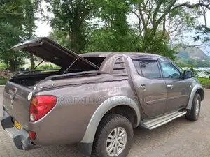 Mitsubishi Sportero 2010