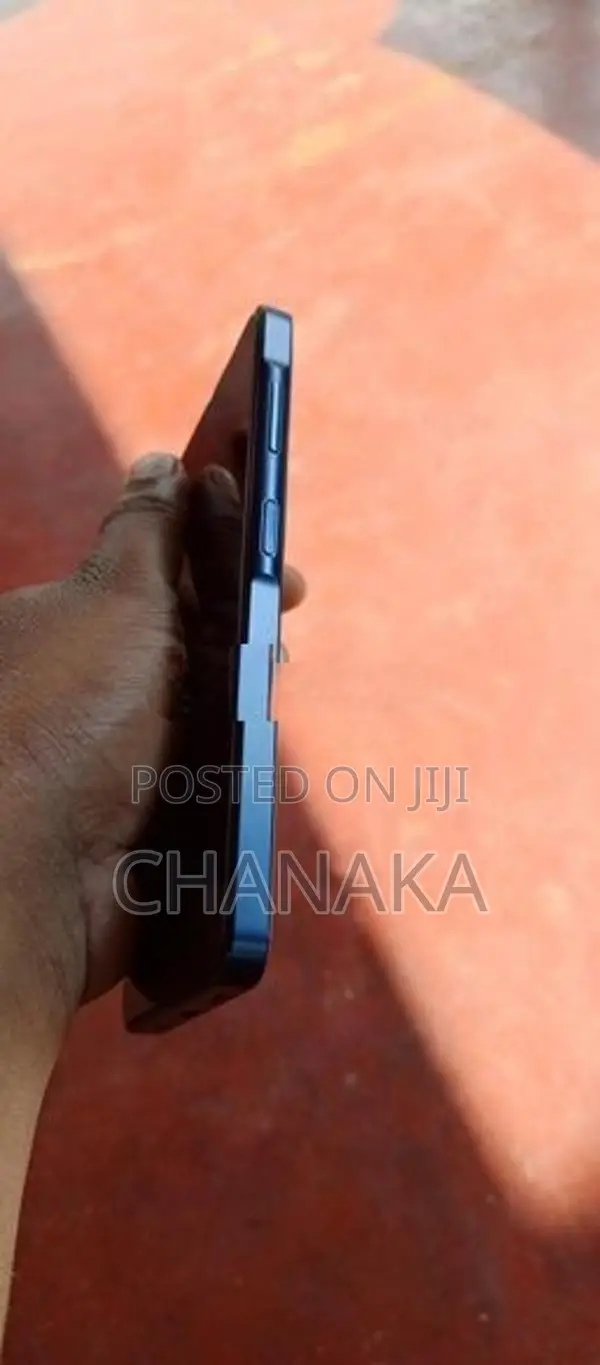 Samsung Galaxy A06 (Used)