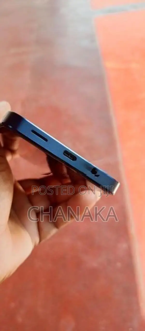 Samsung Galaxy A06 (Used)
