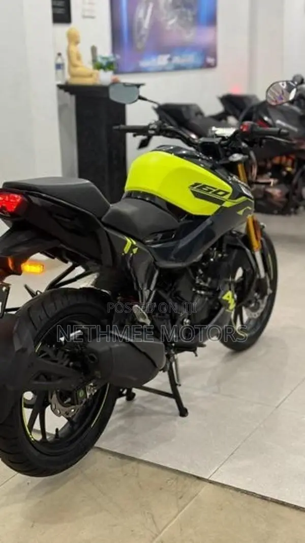 Hero Hunk 160R 2026