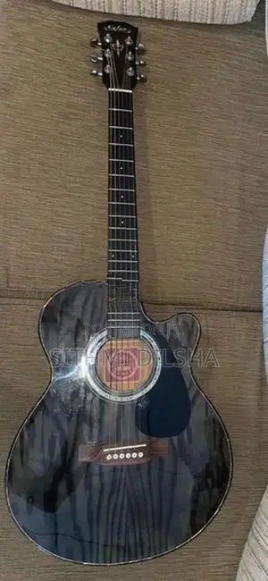 Calao Acoustic Guitar