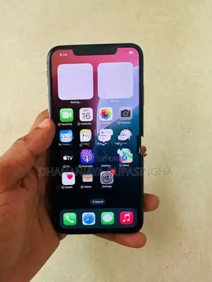 Apple iPhone XS Max (Used)