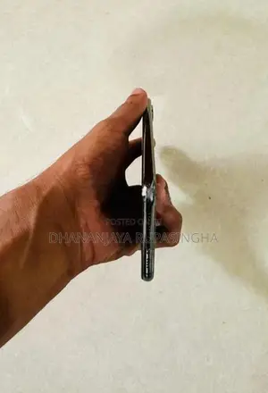 Apple iPhone XS Max (Used)