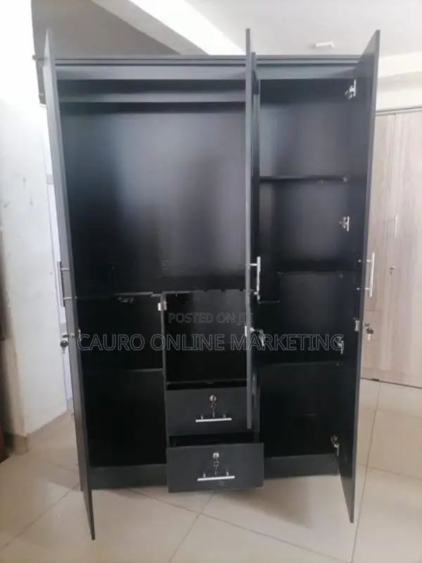 New 3 Door Black Colour Cupboard 6*4 Wardrobe Melamine
