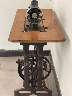 Singer Sewing Machine