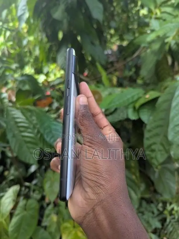 Google Pixel 6 (Used)