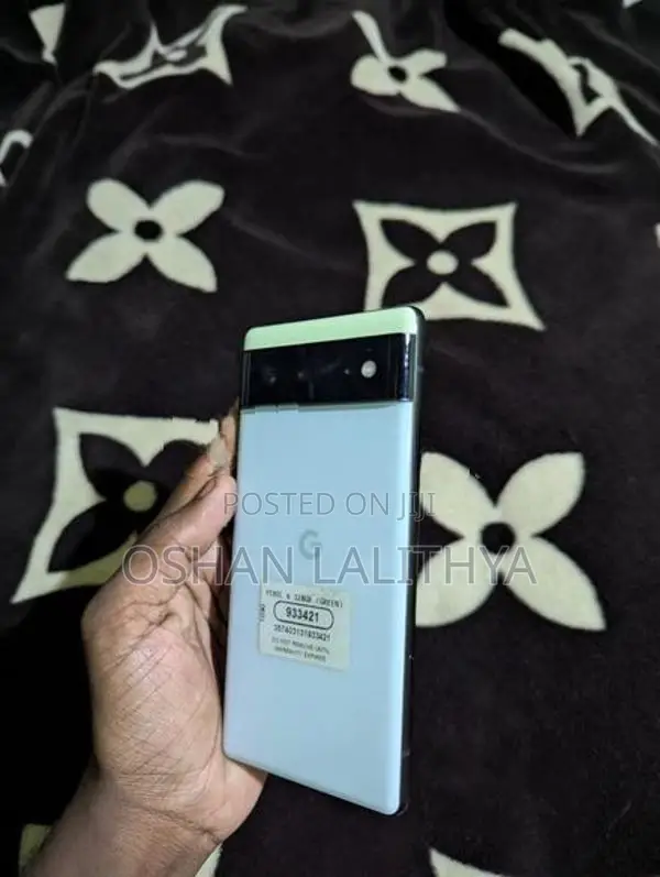 Google Pixel 6 (Used)