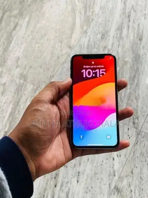 Apple iPhone XS (Used)