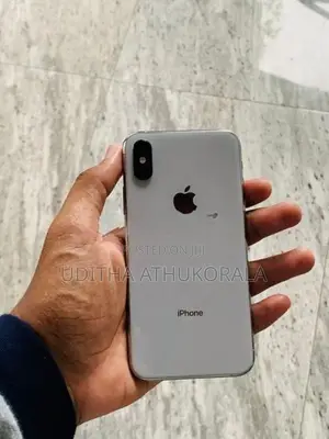 Apple iPhone XS (Used)