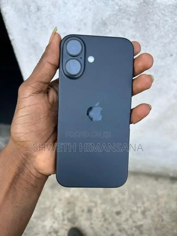 Apple iPhone 16 128GB (Used)