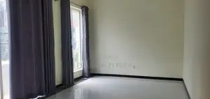 4 Bed Unfurnished 2 Storeyed House for Rent in Kahathuduwa
