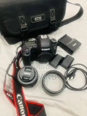 Canon EOS 6D Mark II Body Camera