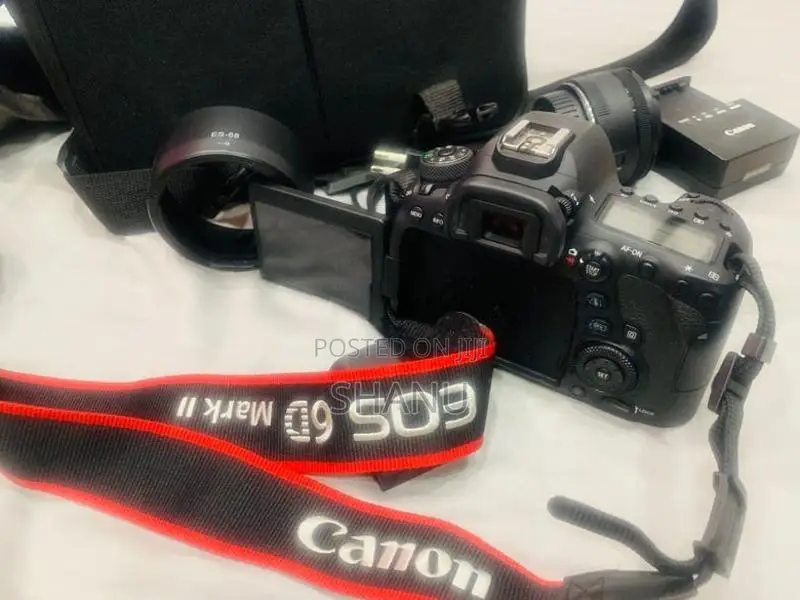 Canon EOS 6D Mark II Body Camera