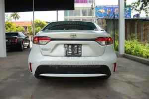 Toyota Corolla X Grade 2023