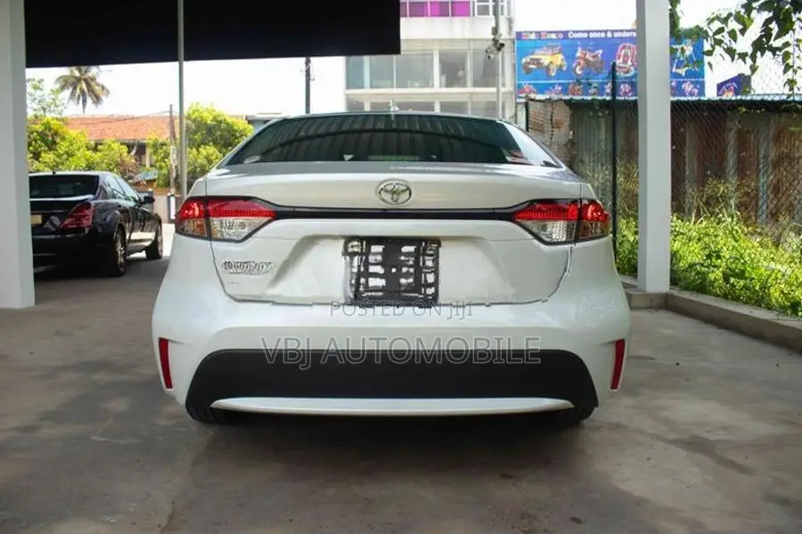Toyota Corolla X Grade 2023