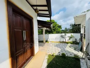 Brand New Luxury Single Storey House for Sale in Piliyandala
