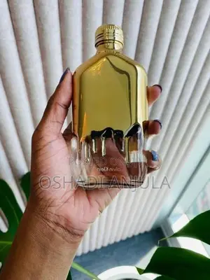 CK One Gold unisex perfume