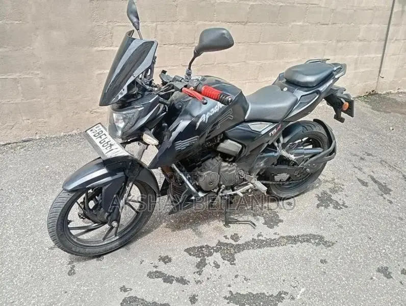 TVS Apache 2017