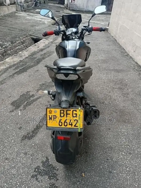 TVS Apache 2017