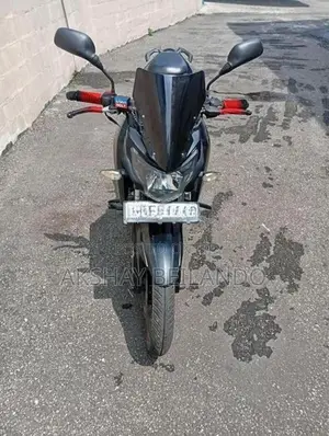 TVS Apache 2017