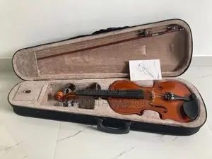 Super Lark Violin