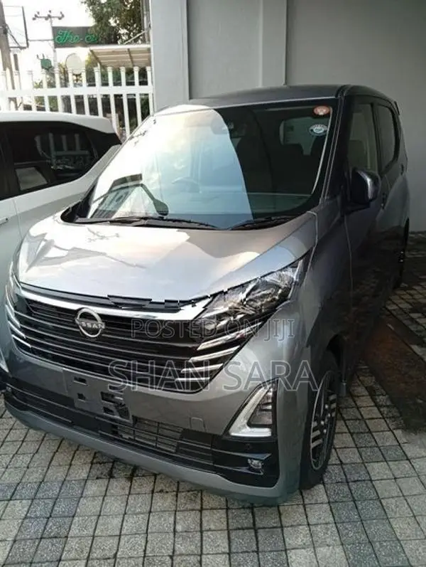 Nissan Dayz Highway Star 2024