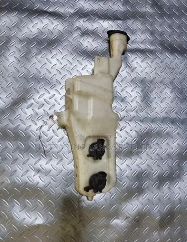Daihatsu Hijet S320V Windscreen Washer Tank