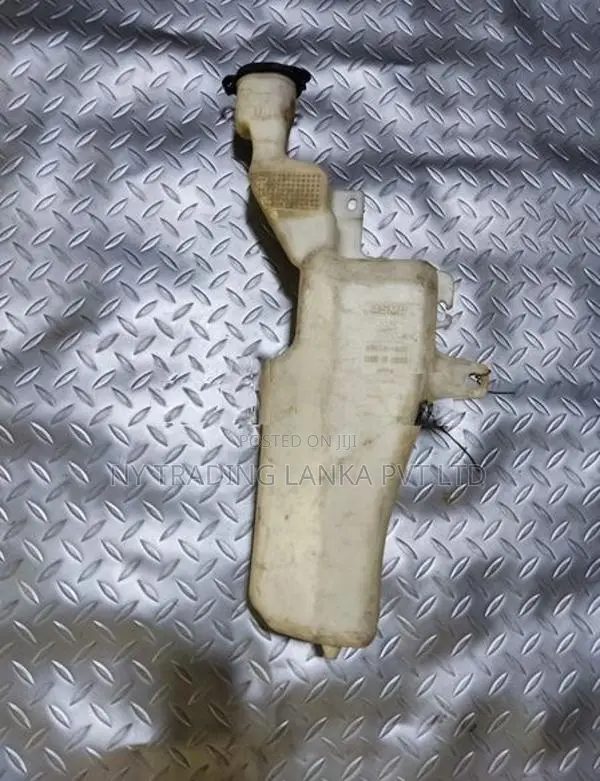 Daihatsu Hijet S320V Windscreen Washer Tank