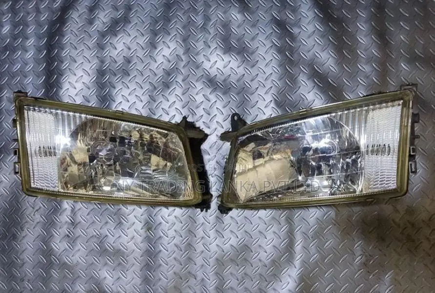 Toyota Regius Headlight