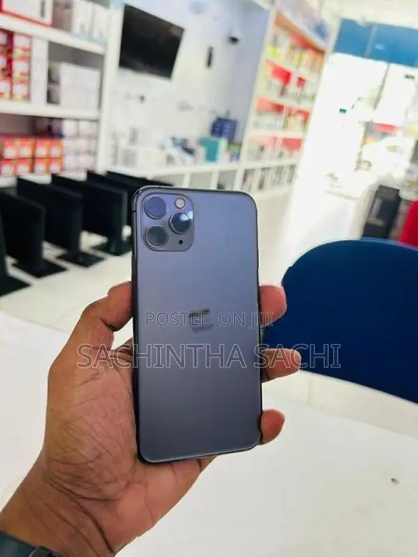 Apple iPhone 11 Pro (Used)