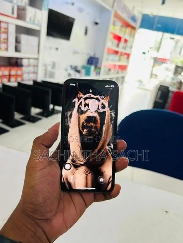 Apple iPhone 11 Pro (Used)