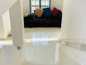 Two Storey House for Rent in Thalawathugoda