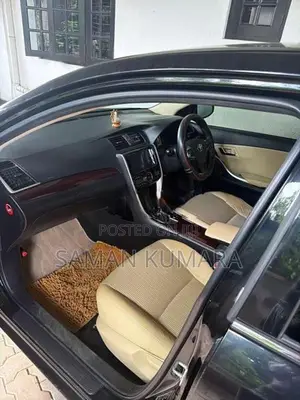 Toyota Premio 2017